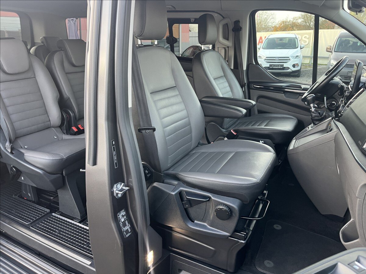 Ford Tourneo Custom Kombi 2,0 l 136 kw