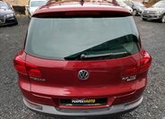 Volkswagen Tiguan SUV 2,0 l 103 kw