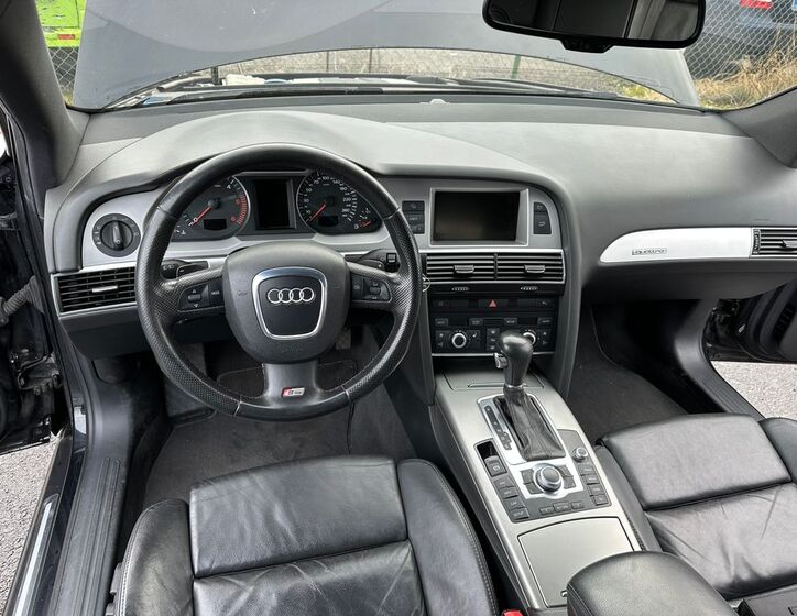 Audi A6 8