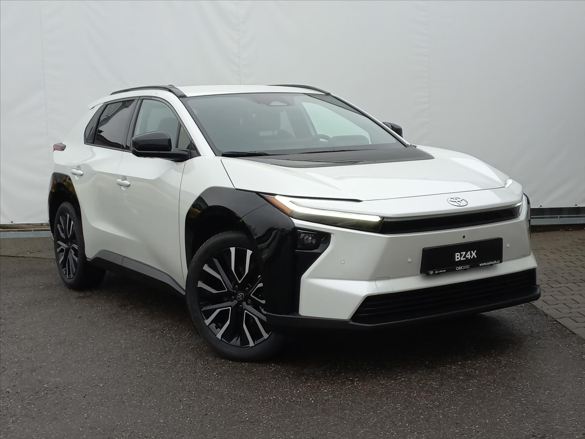 Toyota bZ4X SUV 0,0 255 kw