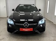 Mercedes-Benz Třídy E Kombi 4,0 l 450 kw