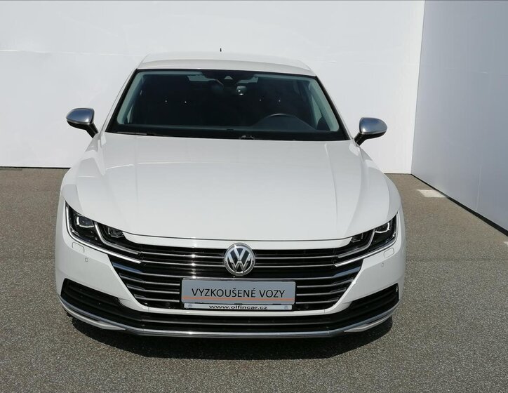 Volkswagen Arteon 4
