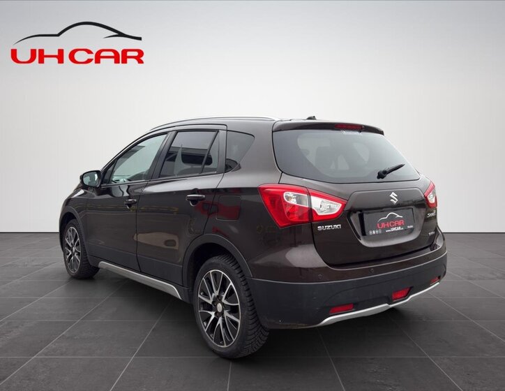 Suzuki SX4 S-Cross SUV / Terénní 1,6 l 88 kw