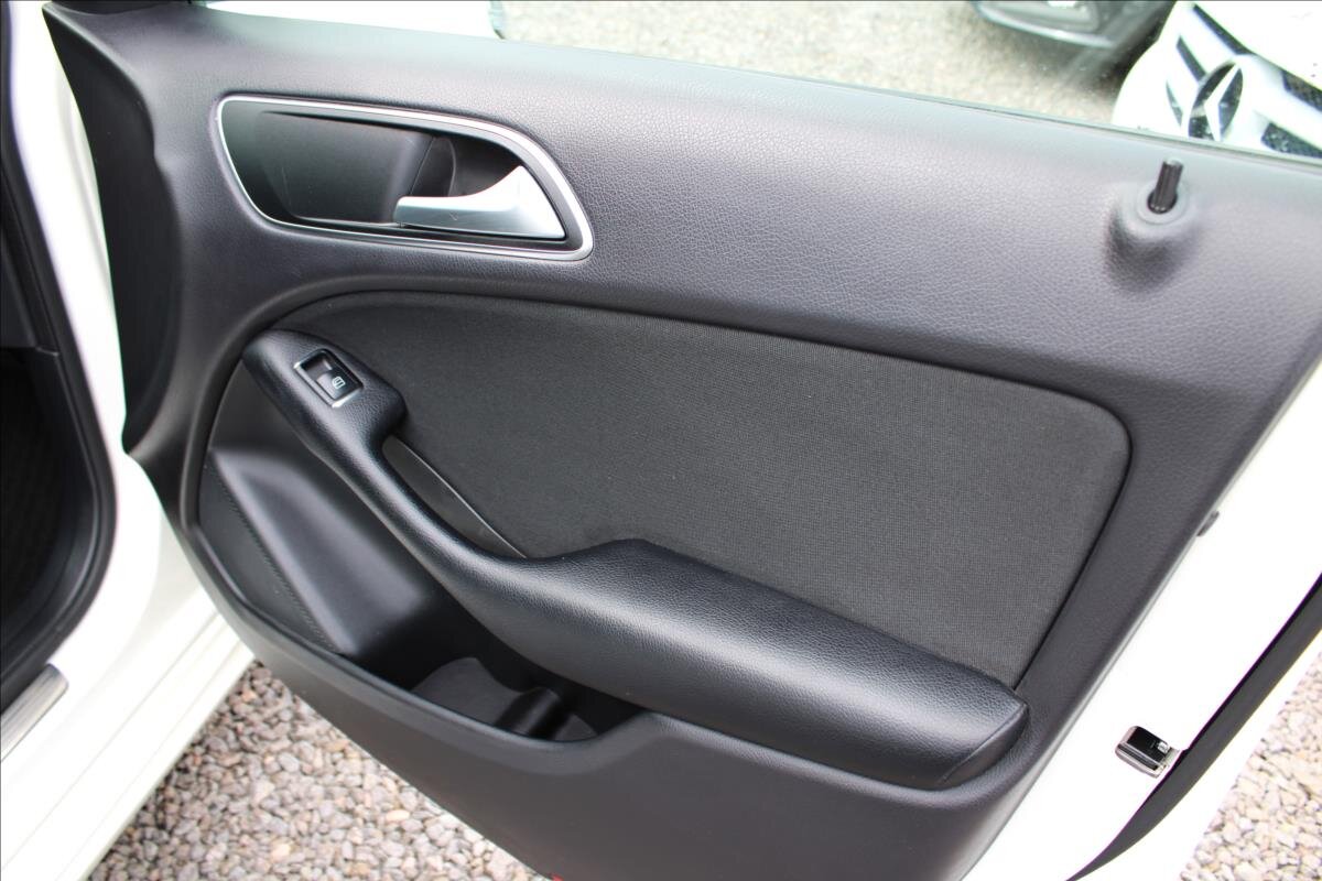 Mercedes-Benz Třídy B MPV 1,5 l 80 kw