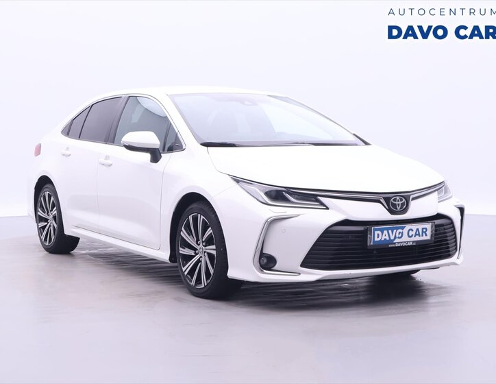 Toyota Corolla Sedan 1,5 l 92 kw