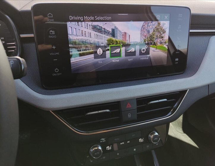 Škoda Scala Hatchback 999,0 85 kw