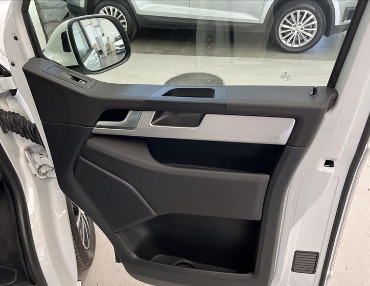 Volkswagen Multivan Kombi 2,0 l 146 kw