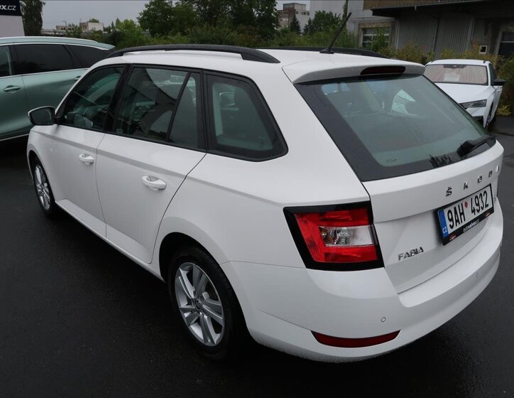 Škoda Fabia Kombi 999,0 70 kw