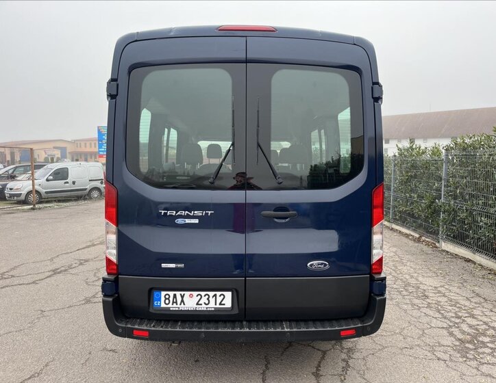 Ford Transit 7