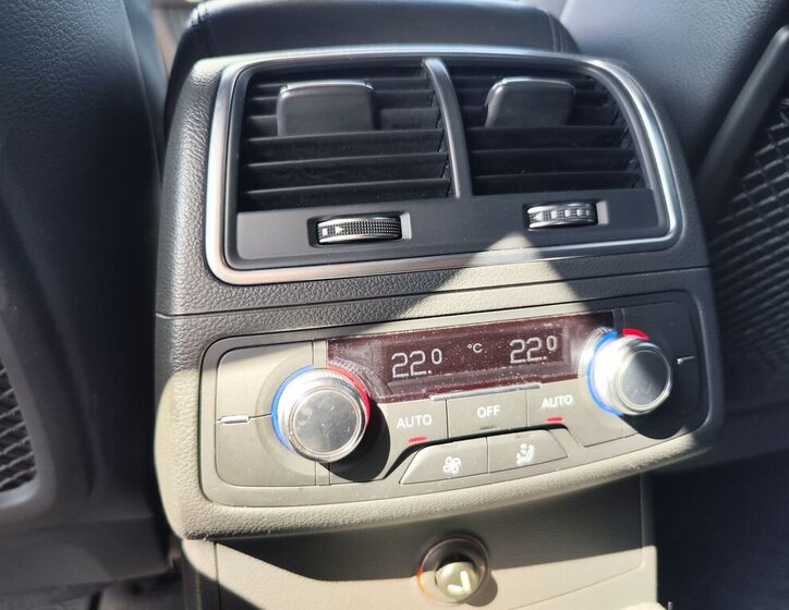 Audi A6 Allroad Kombi 3,0 l 160 kw