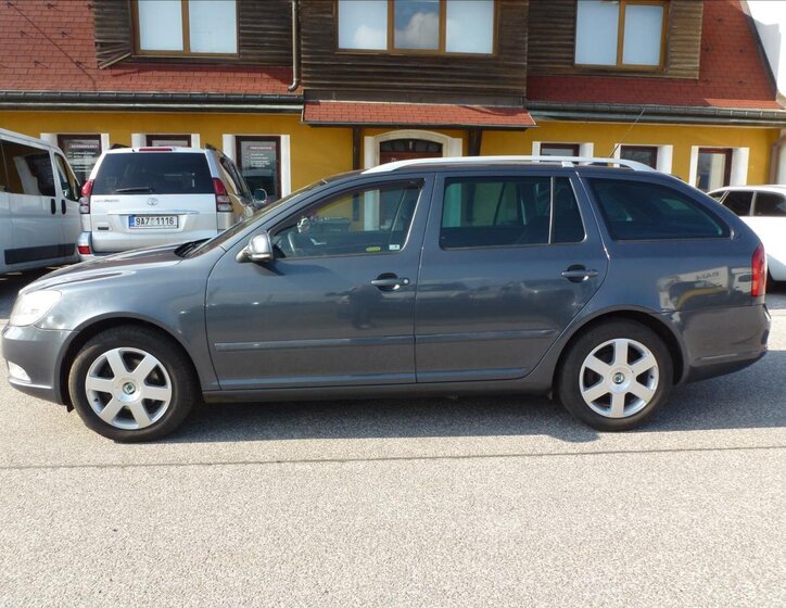 Škoda Octavia Kombi 1,8 l 118 kw