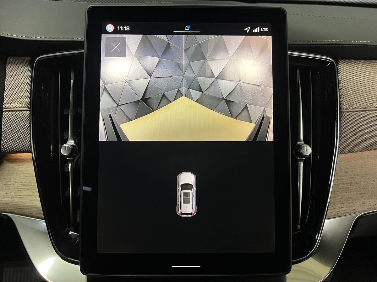 Volvo XC90 SUV / Terénní 2,0 l 335 kw