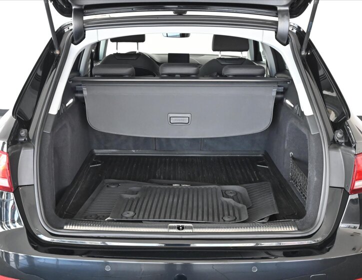 Audi A4 Kombi 2,0 l 140 kw