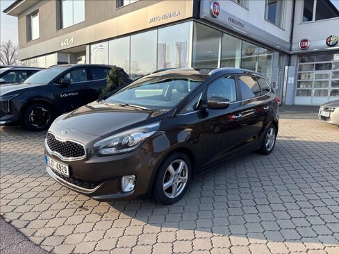 KIA Carens Kombi 1,7 l 104 kw