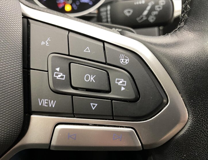 Volkswagen Passat 13