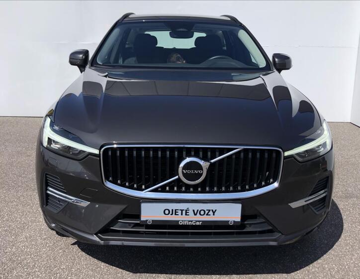Volvo XC60 4