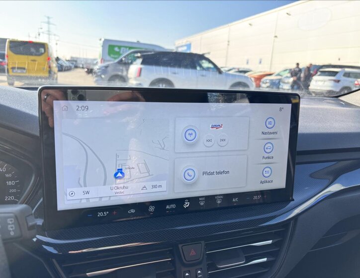 Ford Focus Kombi 998,0 92 kw