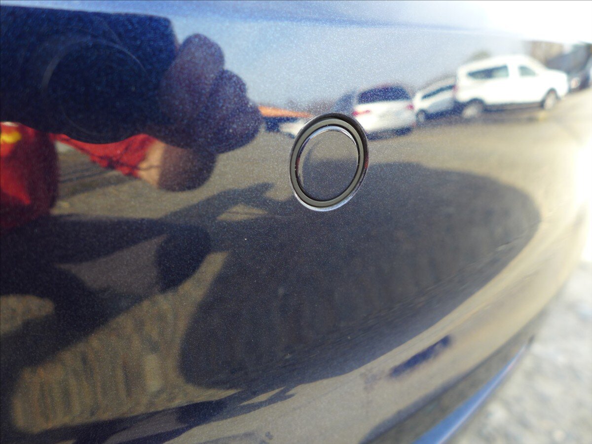 Volkswagen Golf Sportsvan Kombi 1,2 l 81 kw