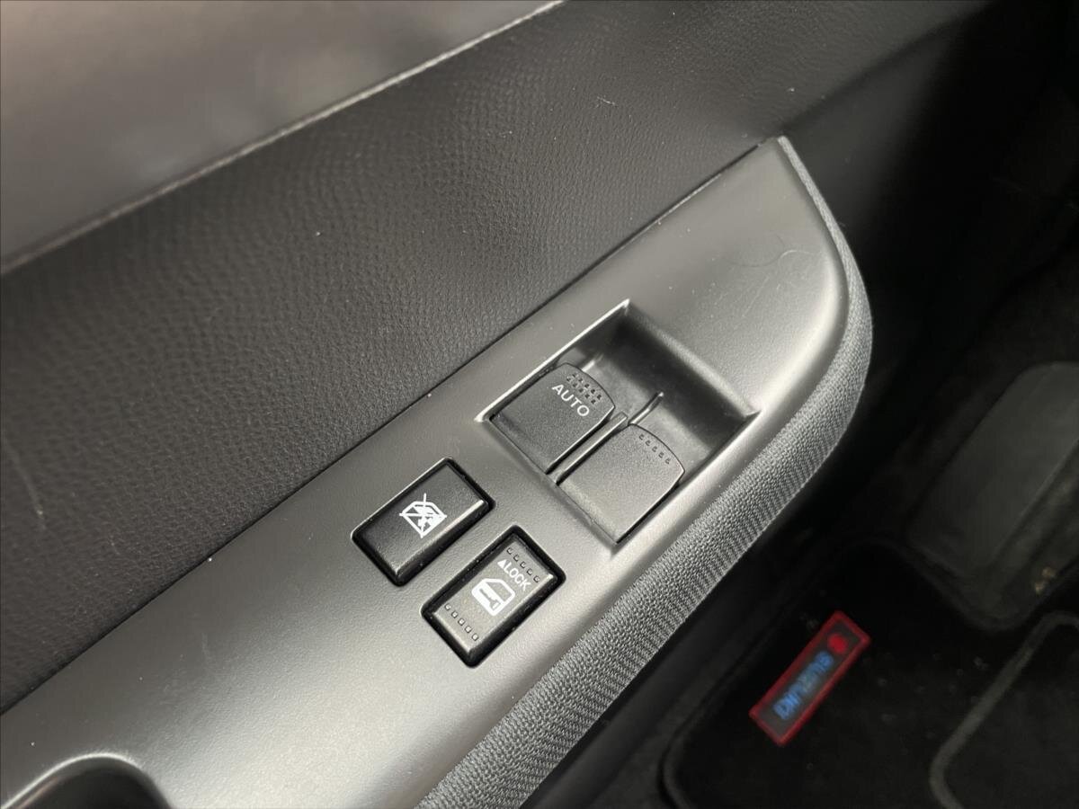 Suzuki Swift Hatchback 1,3 l 67 kw