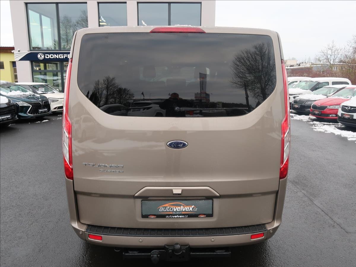 Ford Tourneo Custom Ostatní 2,0 l 136 kw