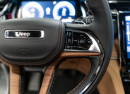 Jeep Grand Cherokee 23