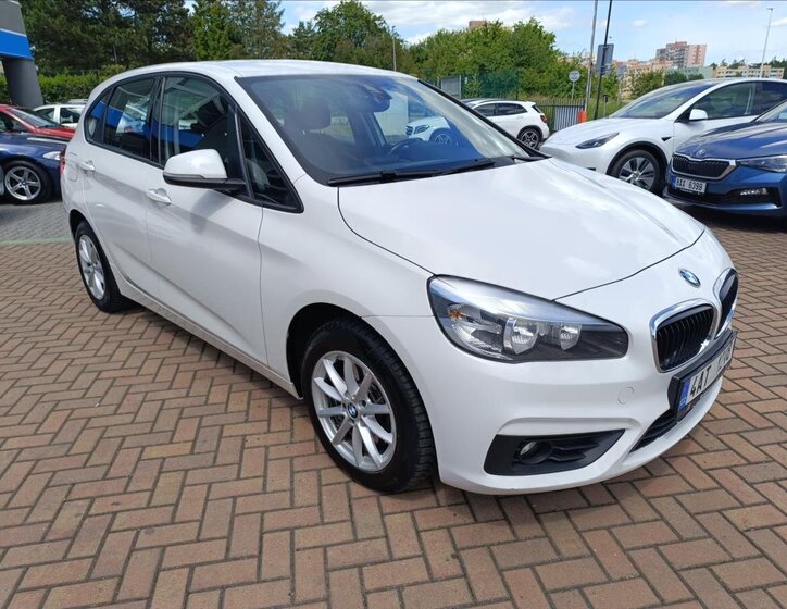 BMW Řada 2 MPV 1,5 l 100 kw