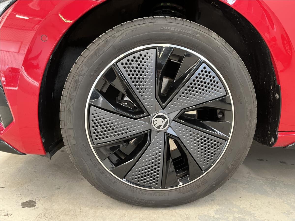 Škoda Scala Hatchback 999,0 85 kw