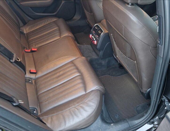 Audi A6 Allroad Kombi 3,0 l 235 kw