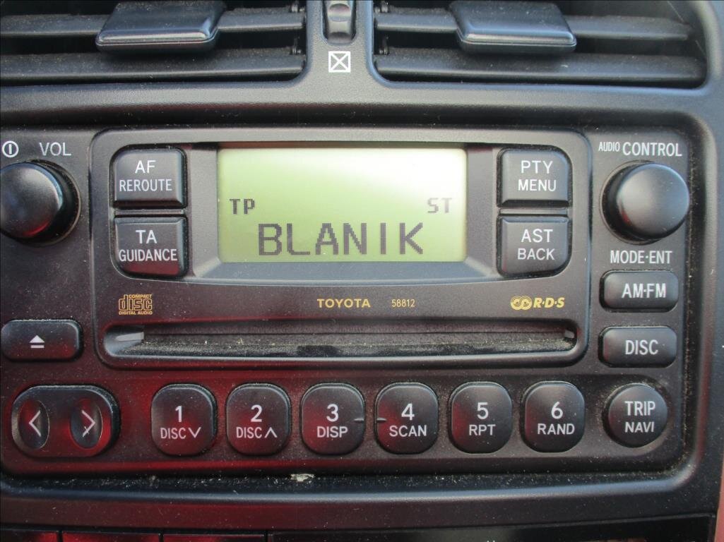 Toyota RAV4 SUV 2,0 l 85 kw