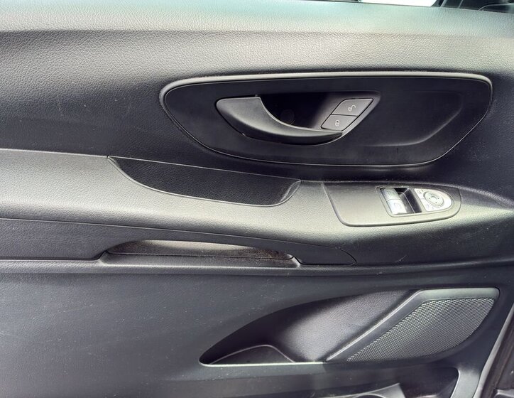 Mercedes-Benz Vito VAN / Minibus 2,0 l 120 kw