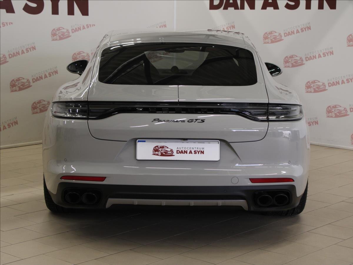 Porsche Panamera Hatchback 4,0 l 368 kw