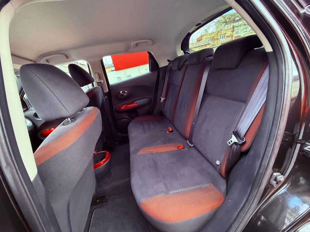 Nissan Juke Hatchback 1,6 l 86 kw