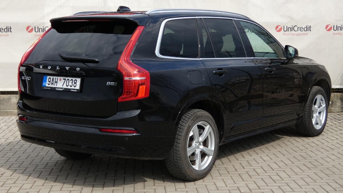 Volvo XC90 SUV / Terénní 2,0 l 173 kw