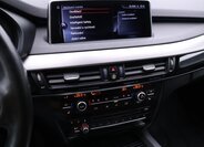 BMW X5 SUV / Terénní 3,0 l 230 kw