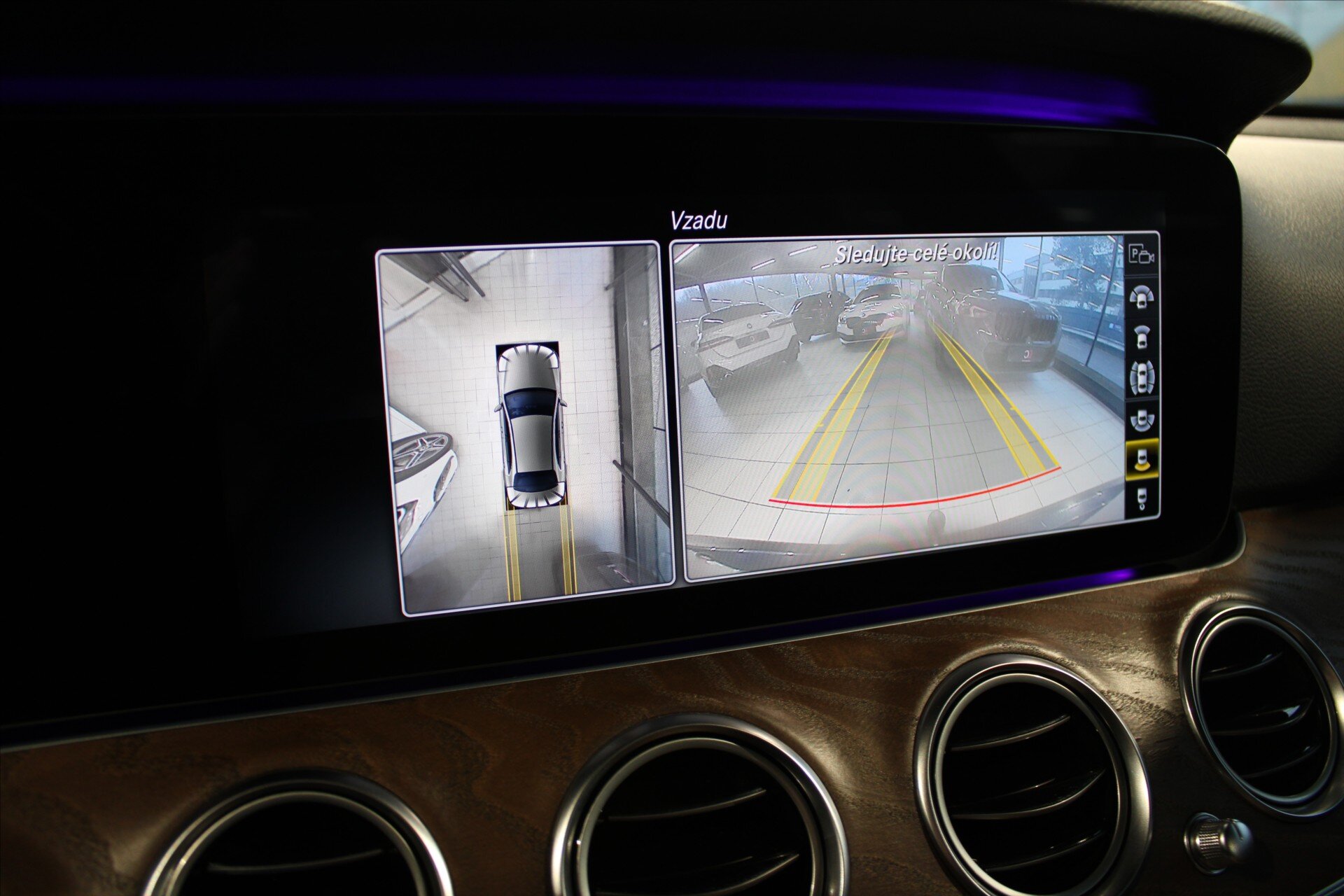 Mercedes-Benz Třídy E Sedan 1,6 l 118 kw