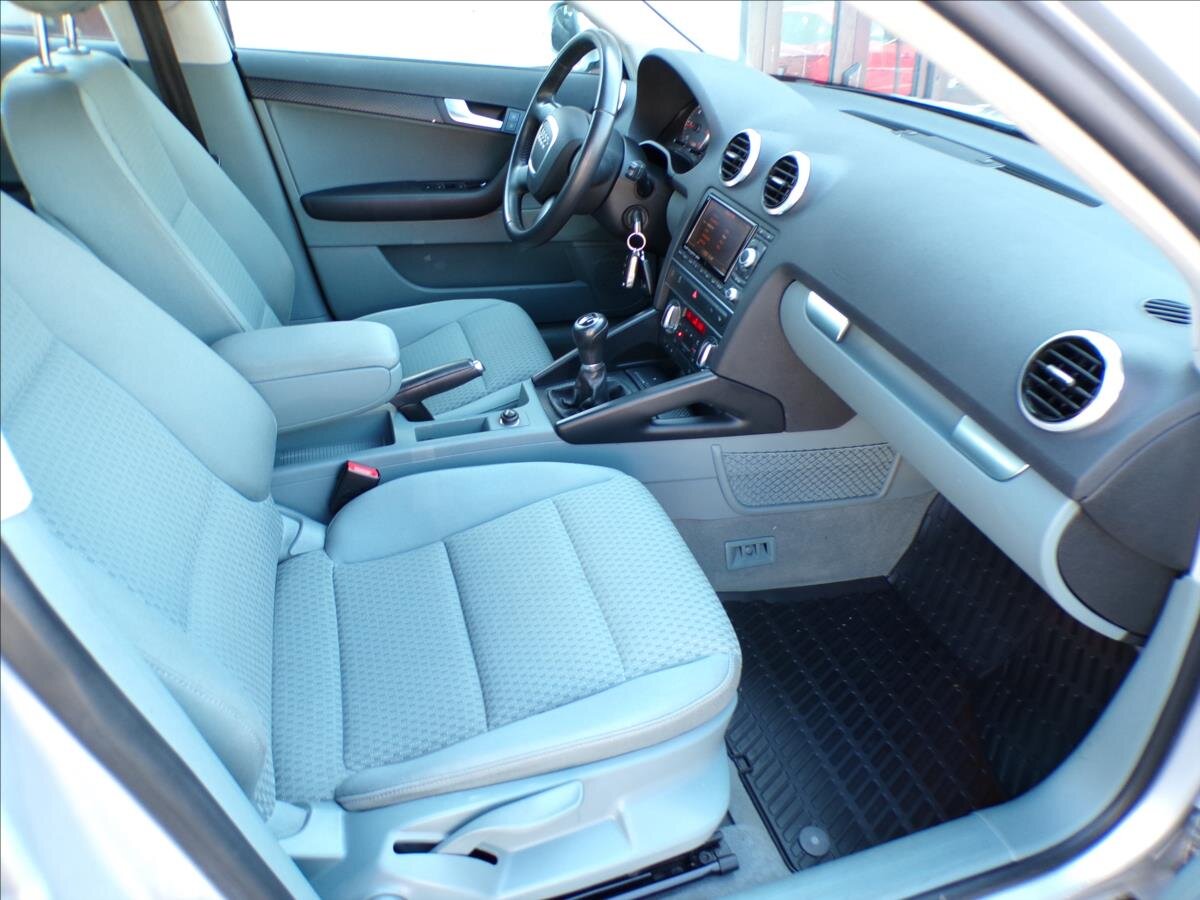 Audi A3 Hatchback 1,6 l 77 kw
