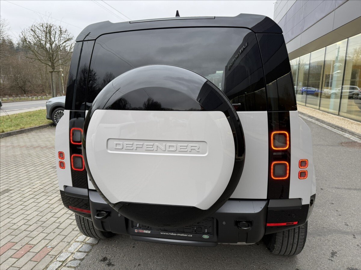 Land Rover Defender SUV / Terénní 3,0 l 184 kw
