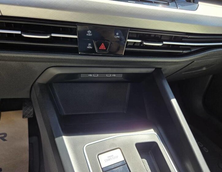 Volkswagen Golf Kombi 2,0 l 85 kw