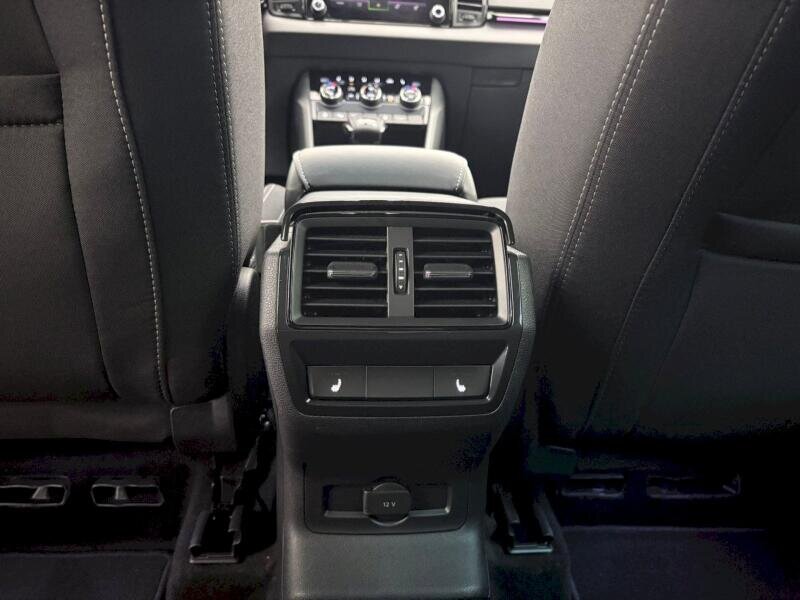 Škoda Karoq SUV 1,5 l 110 kw