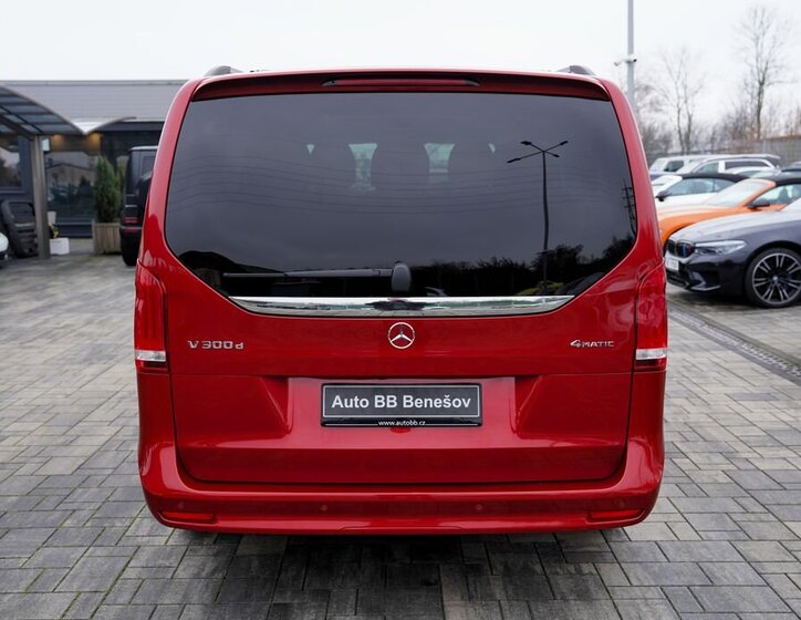 Mercedes-Benz Třídy V 5