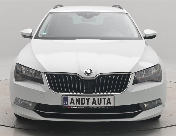 Škoda Superb Kombi 1,6 l 88 kw