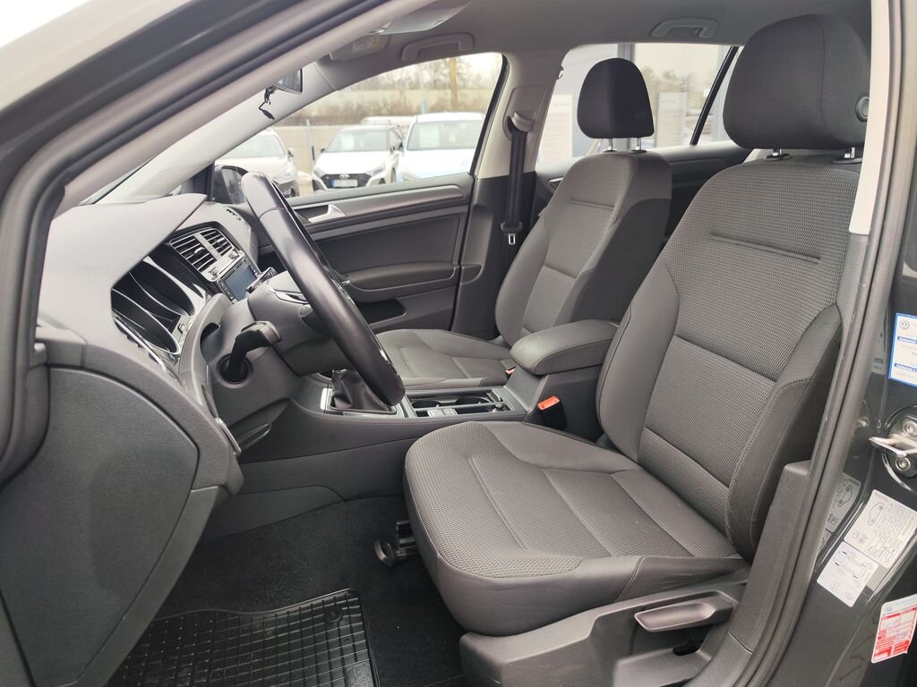 Volkswagen Golf Kombi 999,0 85 kw