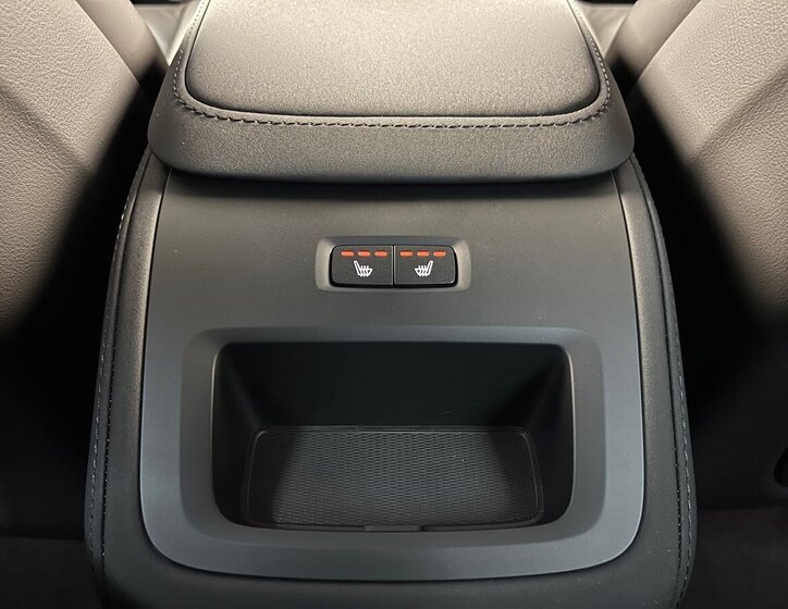 Volvo XC90 SUV / Terénní 2,0 l 184 kw