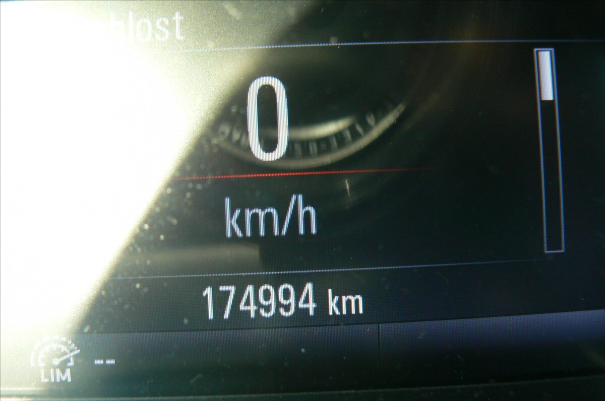 Opel Insignia Kombi 2,0 l 125 kw