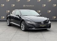 Volkswagen Arteon Liftback 2,0 l 176 kw