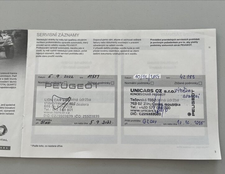 Peugeot 5008 SUV 1,2 l 96 kw