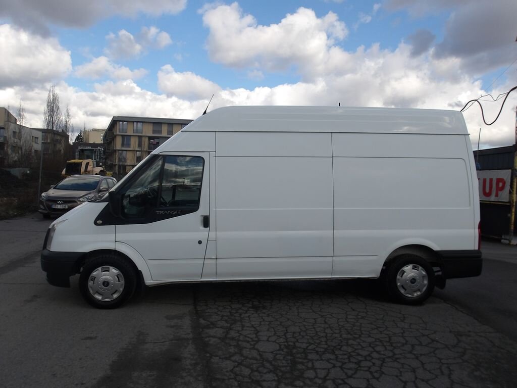 Ford Transit Skříň 2,2 l 74 kw