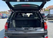 BMW X5 SUV 3,0 l 180 kw