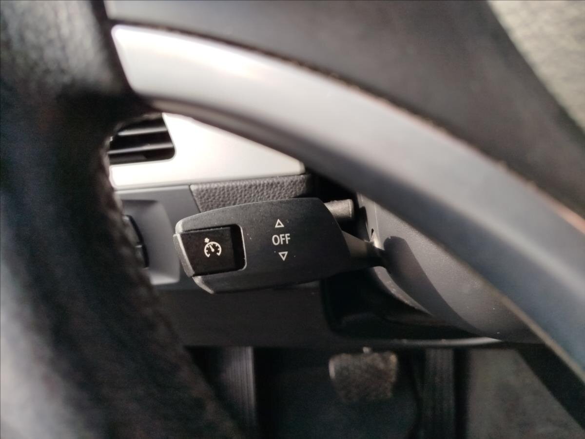 BMW Řada 3 Kombi 2,0 l 125 kw