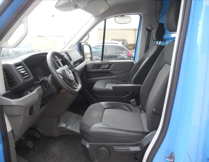 Volkswagen Crafter 12